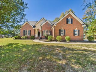 9404 Perimeter Court, Zebulon, NC 27597