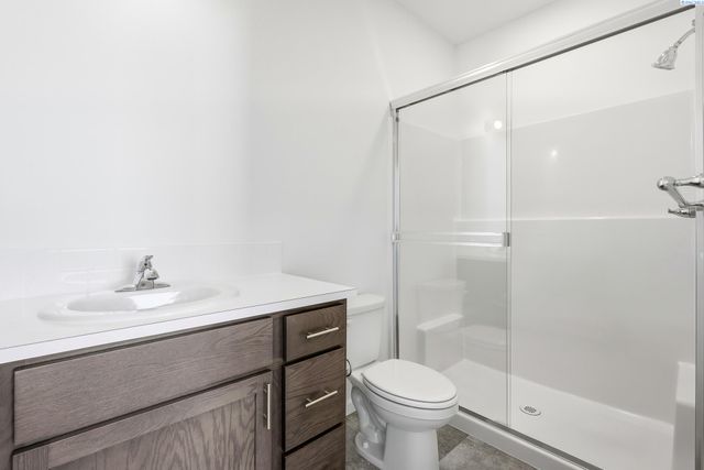 501 Amberly Ave, Grandview, WA 98930