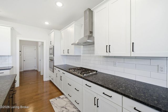 11531 Angel Falls Dr, Prospect, KY 40059