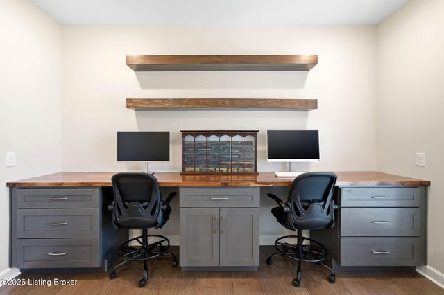 11531 Angel Falls Dr, Prospect, KY 40059