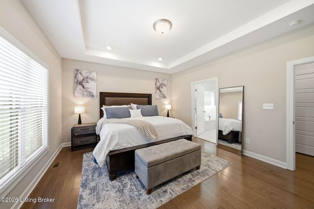 11531 Angel Falls Dr, Prospect, KY 40059