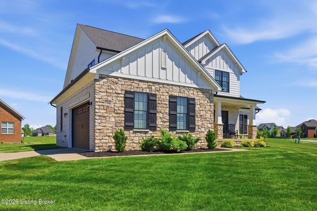 11531 Angel Falls Dr, Prospect, KY 40059