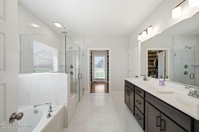 11531 Angel Falls Dr, Prospect, KY 40059