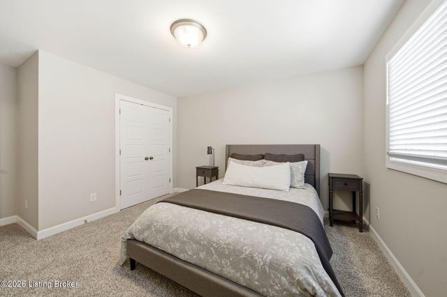 11531 Angel Falls Dr, Prospect, KY 40059