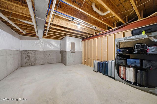 11531 Angel Falls Dr, Prospect, KY 40059