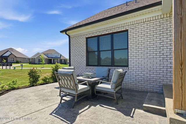 11531 Angel Falls Dr, Prospect, KY 40059