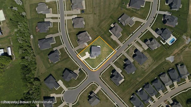 11531 Angel Falls Dr, Prospect, KY 40059