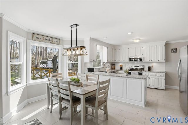 14421 Creek Stone Dr, Chesterfield, VA 23838