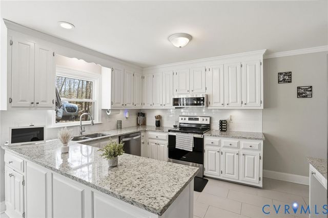 14421 Creek Stone Dr, Chesterfield, VA 23838