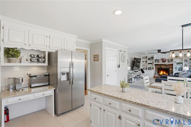 14421 Creek Stone Dr, Chesterfield, VA 23838