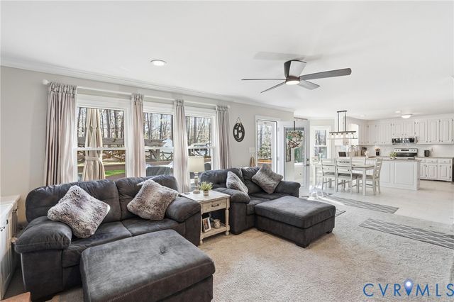 14421 Creek Stone Dr, Chesterfield, VA 23838