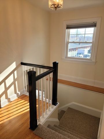 159 Cross St 159, Winchester, MA 01890