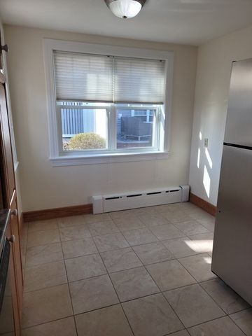 159 Cross St 159, Winchester, MA 01890