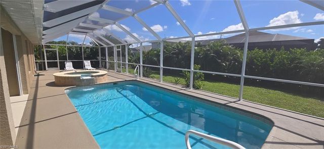 2611 SW 23rd PL, Cape Coral, FL 33914