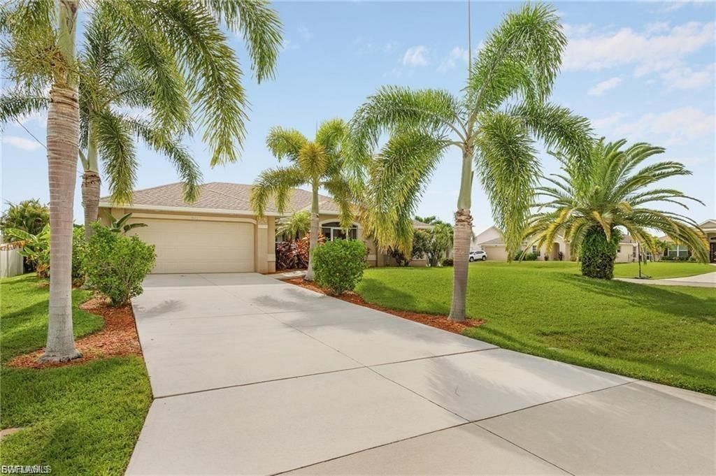 2611 SW 23rd PL, Cape Coral, FL 33914