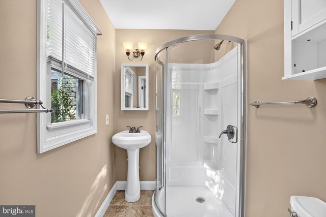 6 CONOVER AVE, Ewing Twp, NJ 08638