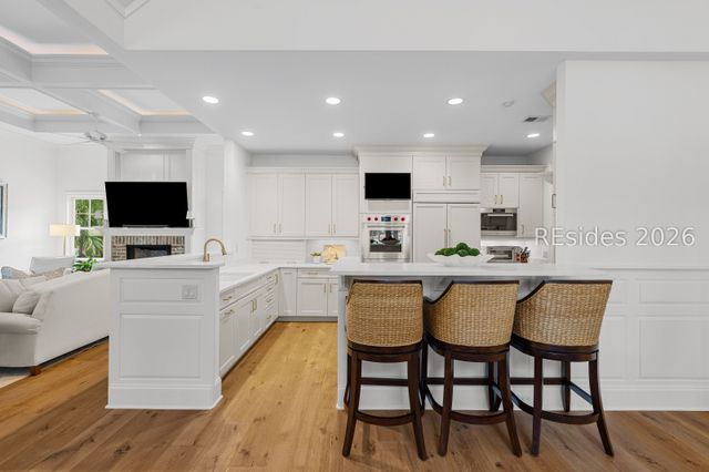 14 Inverness Dr, Bluffton, SC 29910