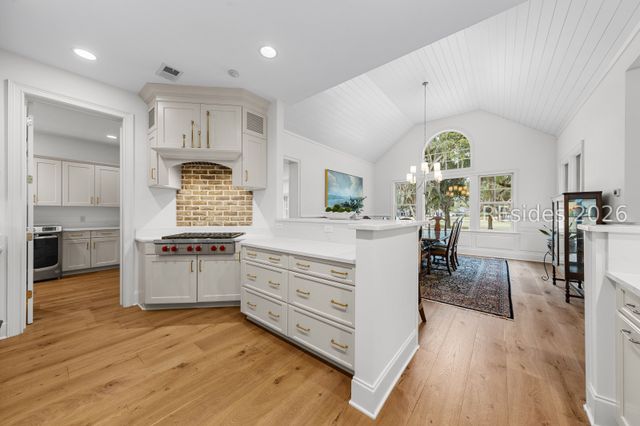 14 Inverness Dr, Bluffton, SC 29910