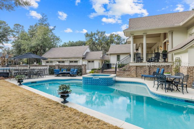 14 Inverness Dr, Bluffton, SC 29910