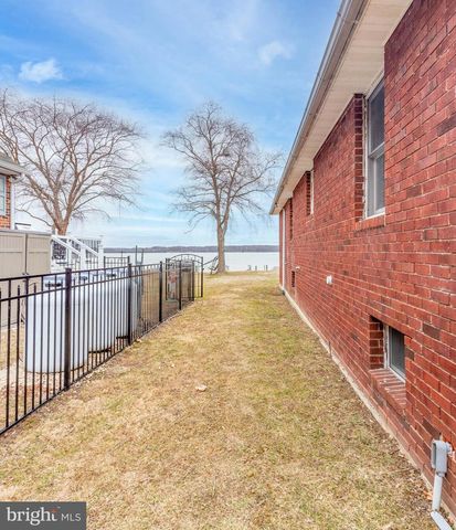 7316 GREENBANK RD, Baltimore, MD 21220