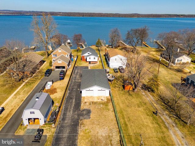 7316 GREENBANK RD, Baltimore, MD 21220