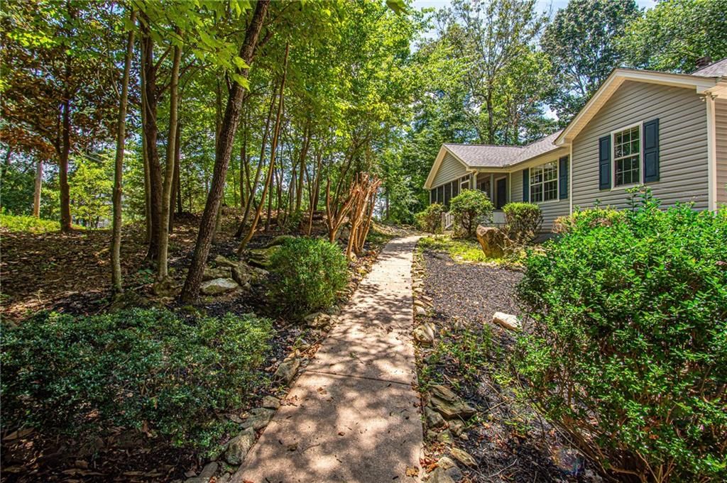 426 Mill Cove Drive, Dahlonega, GA 30533