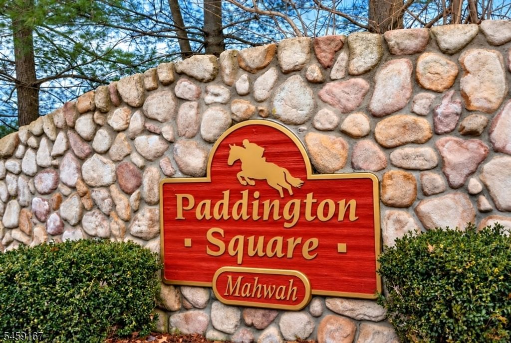 1293 Paddington Rd, Mahwah Twp., NJ 07430 — photo 2