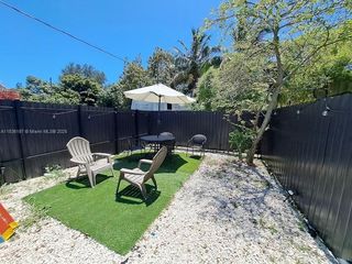 610 NW 111th St 1, Miami, FL 33168