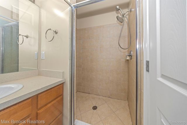 29349 DOUGLAS Drive, Novi, MI 48377