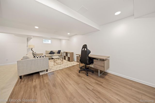 29349 DOUGLAS Drive, Novi, MI 48377