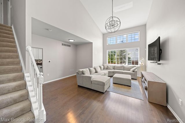 29349 DOUGLAS Drive, Novi, MI 48377