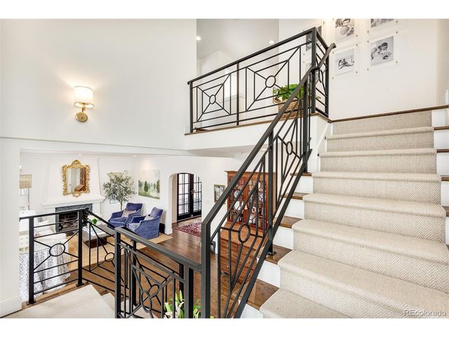 431 Dexter St, Denver, CO 80220