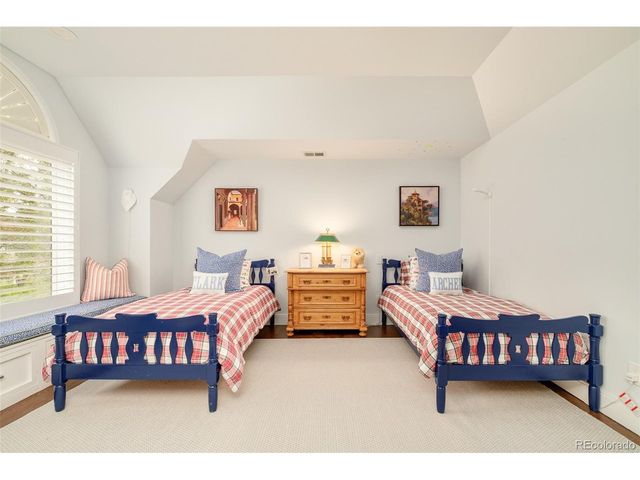 431 Dexter St, Denver, CO 80220