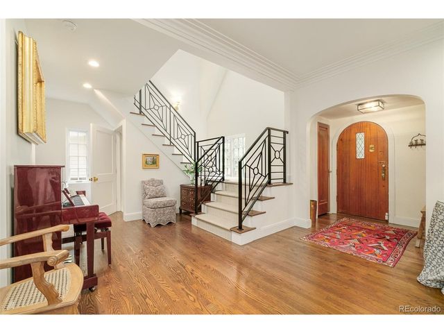 431 Dexter St, Denver, CO 80220