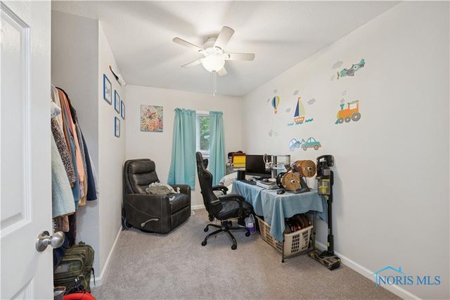 1810 Birdie Drive, Toledo, OH 43615