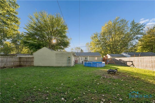 1810 Birdie Drive, Toledo, OH 43615