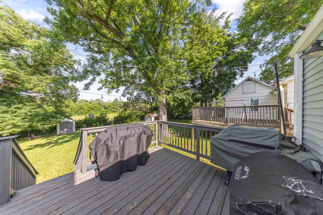 632 12th Street, West Des Moines, IA 50265