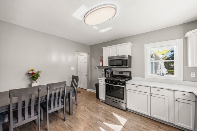 632 12th Street, West Des Moines, IA 50265