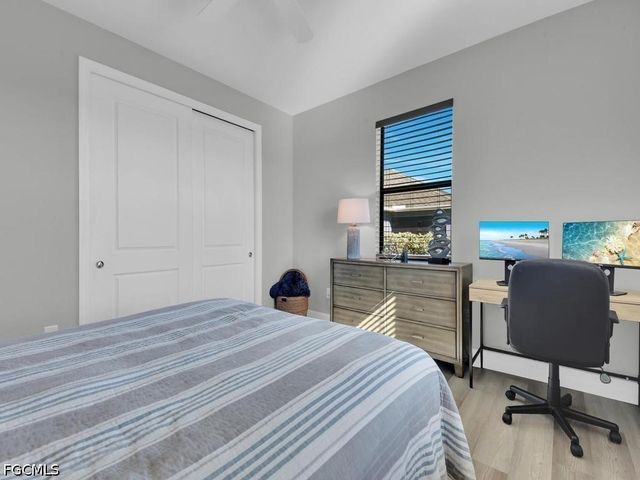 1100 SW 36th TER, Cape Coral, FL 33914