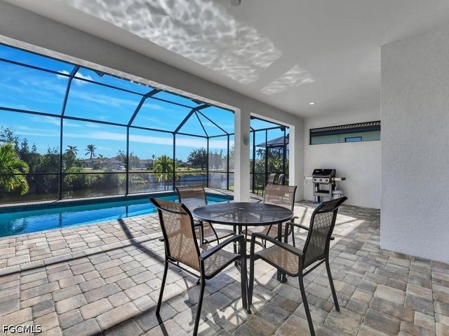 1100 SW 36th TER, Cape Coral, FL 33914