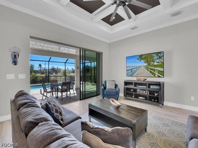 1100 SW 36th TER, Cape Coral, FL 33914