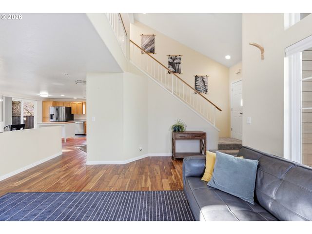 1812 Se 182ND Pl, Vancouver, WA 98683