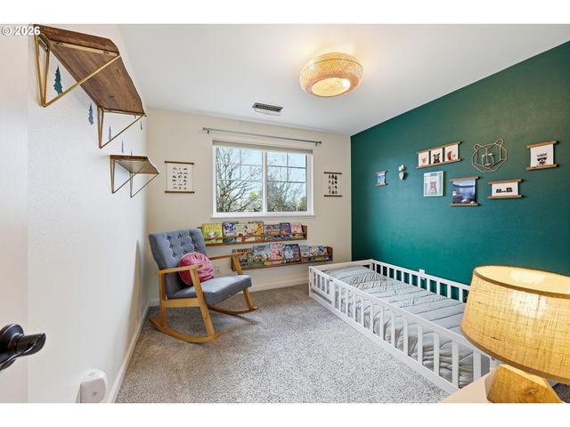 1812 Se 182ND Pl, Vancouver, WA 98683