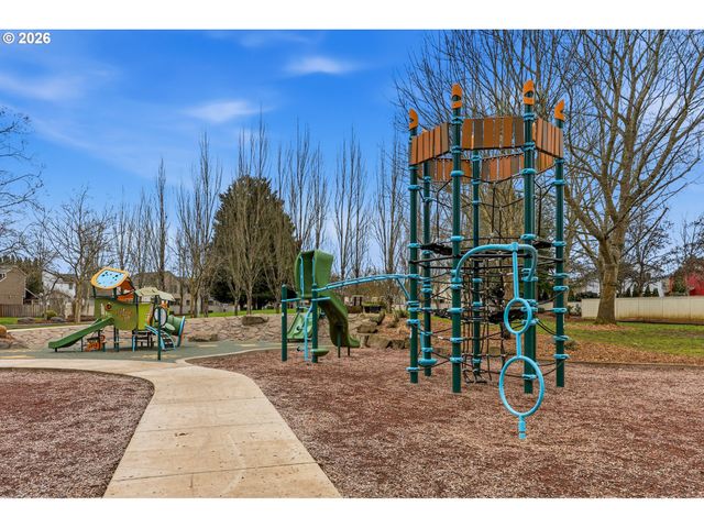 1812 Se 182ND Pl, Vancouver, WA 98683