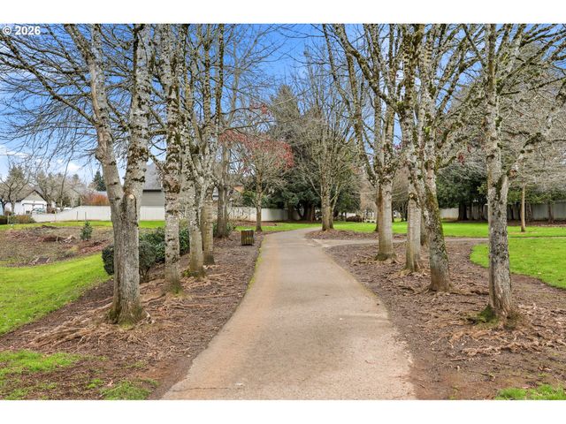 1812 Se 182ND Pl, Vancouver, WA 98683