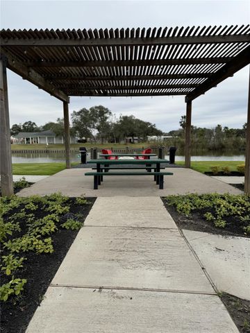 3114 Shady Creek Lane, Oyster Creek, TX 77541