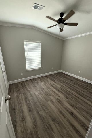 3114 Shady Creek Lane, Oyster Creek, TX 77541