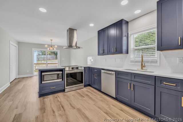 210 Blueridge Road, Fayetteville, NC 28303