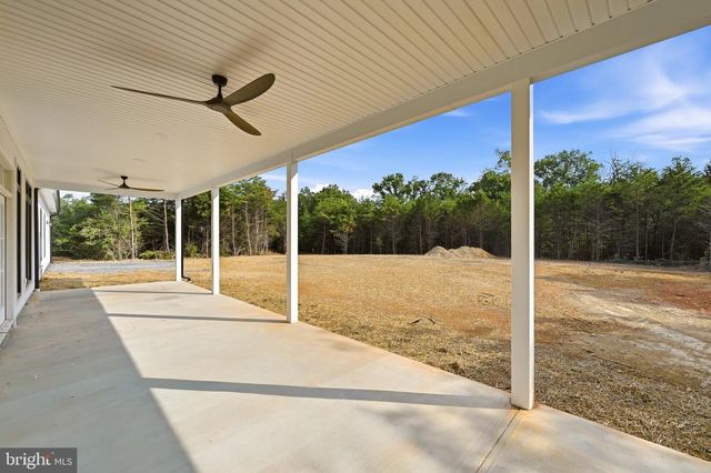 222 MESSICK RD, Strasburg, VA 22657