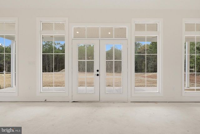 222 MESSICK RD, Strasburg, VA 22657